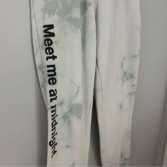 Taylor Swift Meet Me At Midnight Green White Tie Dye Sweatpants - Picture 4 of 5